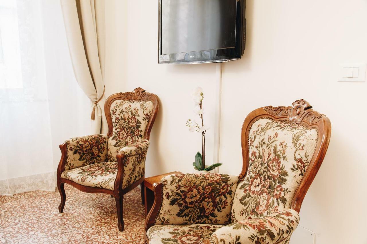 Suite Rondanini روما المظهر الخارجي الصورة